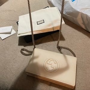 Authentic leather soho Gucci crossbody purse